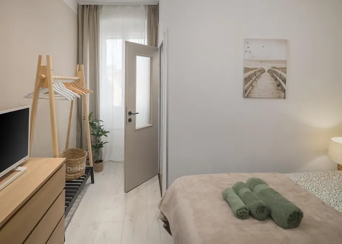 Storia Parentina Πόρετς